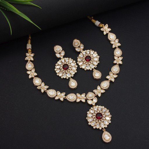 Charismatic Real Kundan Necklace Set