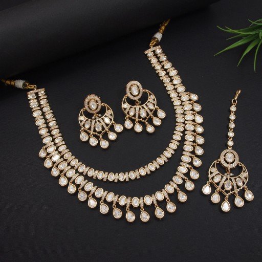 Desirable Real Kundan Necklace Set
