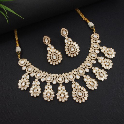 Pretty Real Kundan Necklace Set
