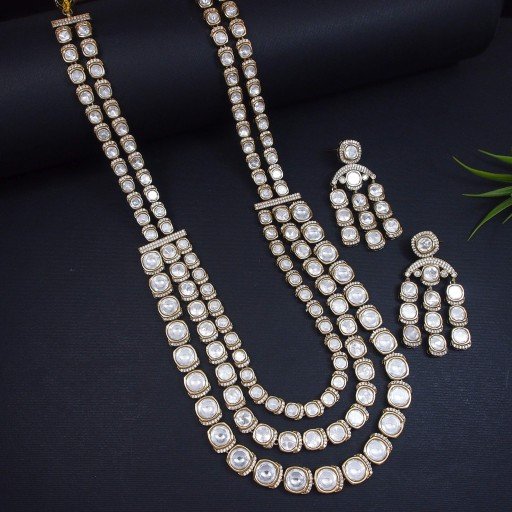 Prepossessing Real Kundan Necklace Set