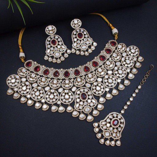 Resplendent Real Kundan Necklace Set