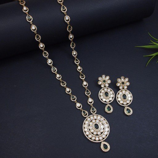 Stunning Real Kundan Necklace Set