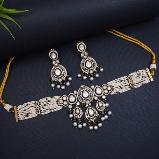 Stylish Real Kundan Necklace Set